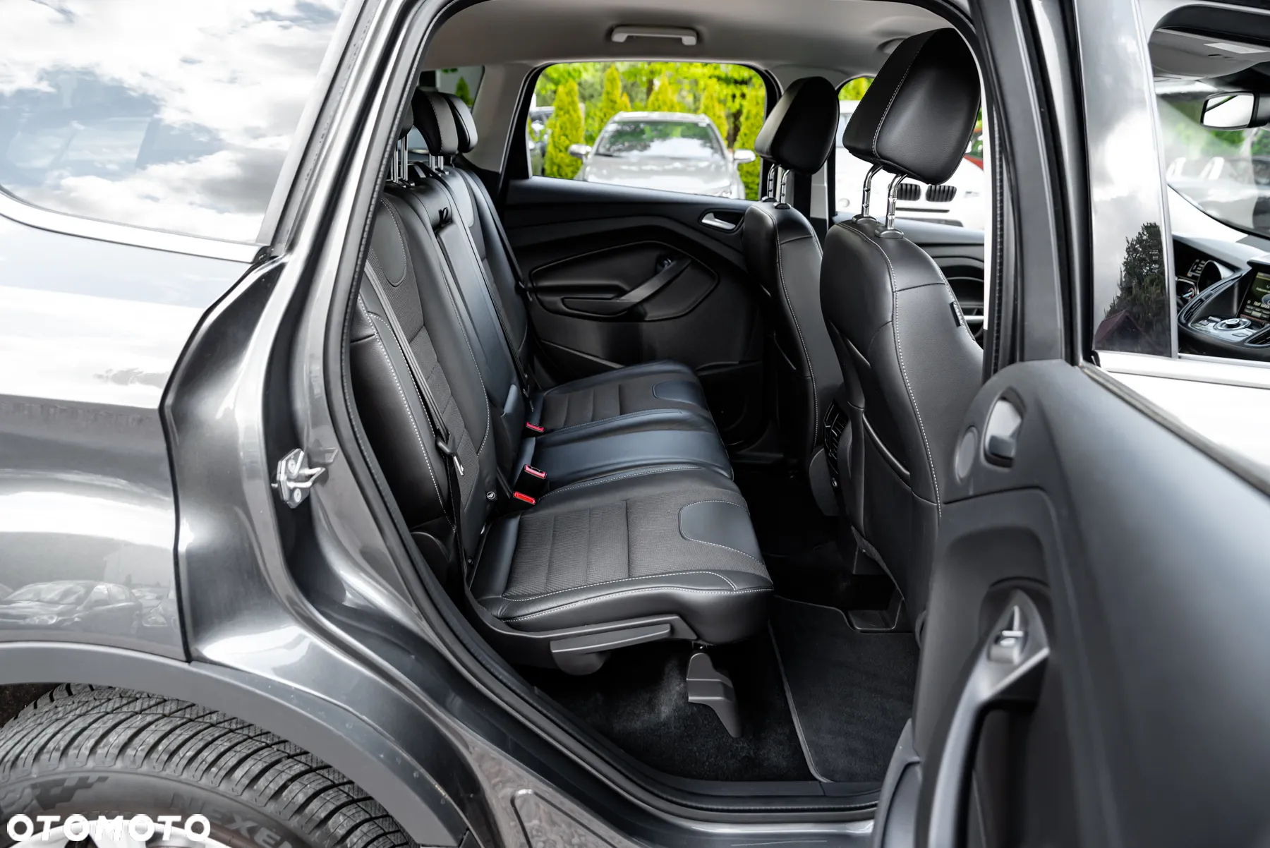 Ford Kuga - 21