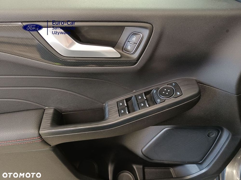 Ford Kuga 2.5 Duratec PHEV ST-LINE X - 33