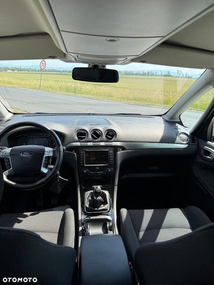 Ford Galaxy 2.0 TDCi Ambiente - 13