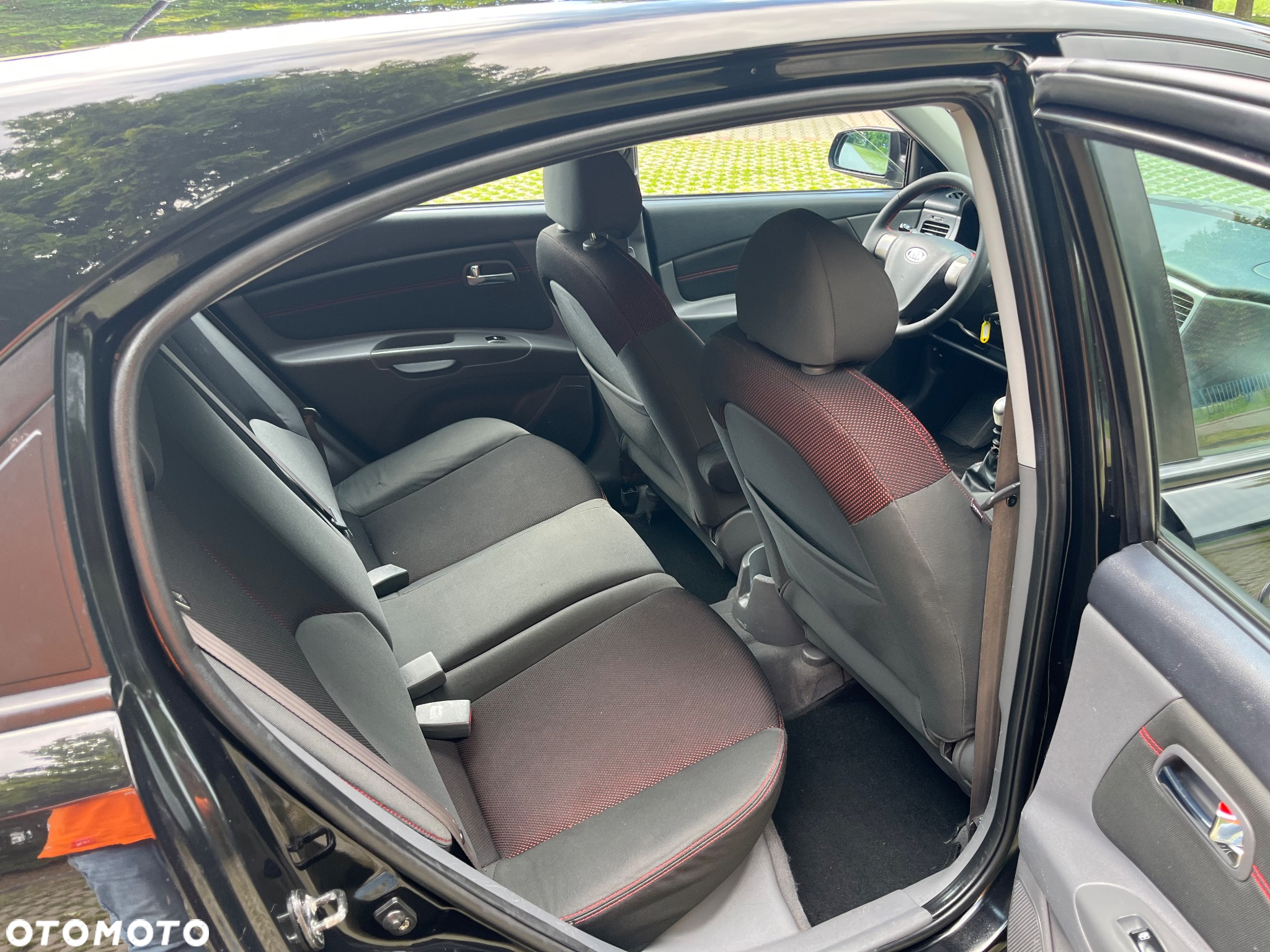 Kia Rio - 18