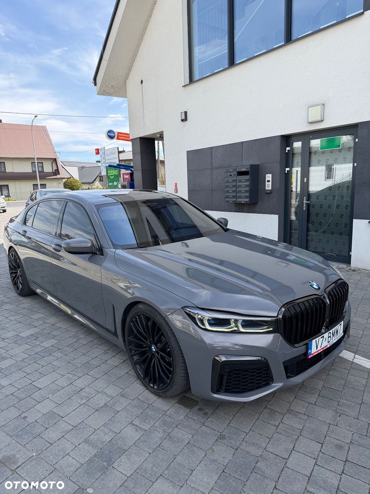 BMW Seria 7 - 22
