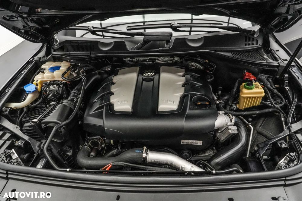 Volkswagen Touareg 3.0 V6 TDI DPF Automatik Mountain - 24