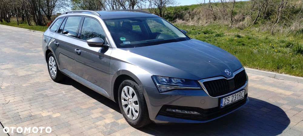 Skoda Superb 1.5 TSI Active DSG - 2