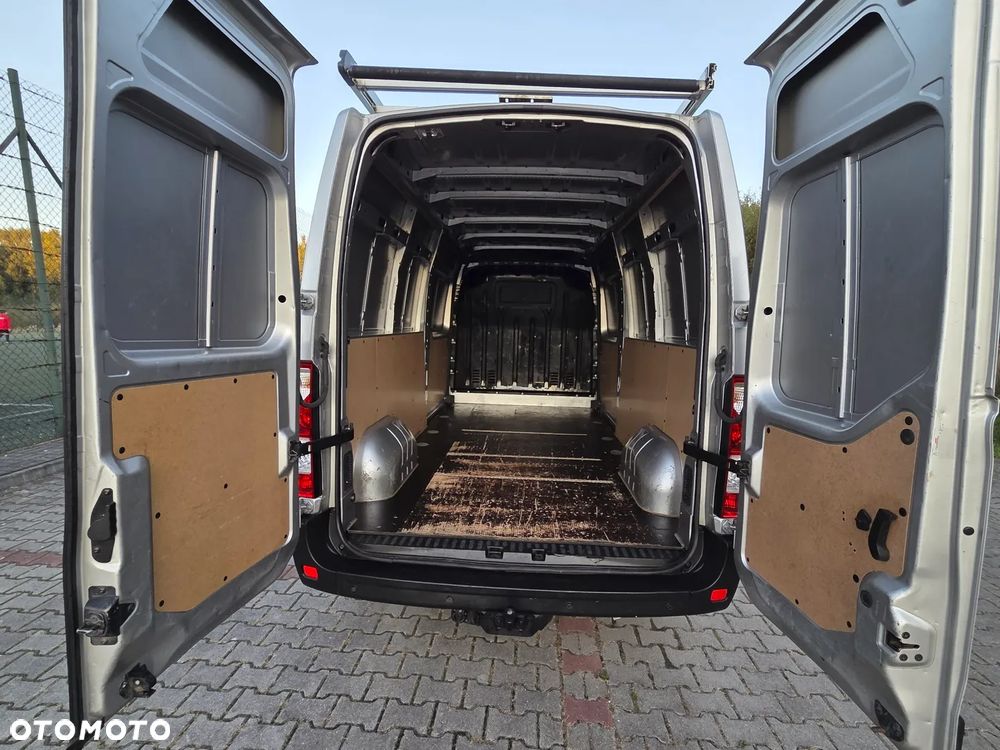 Renault Master - 10