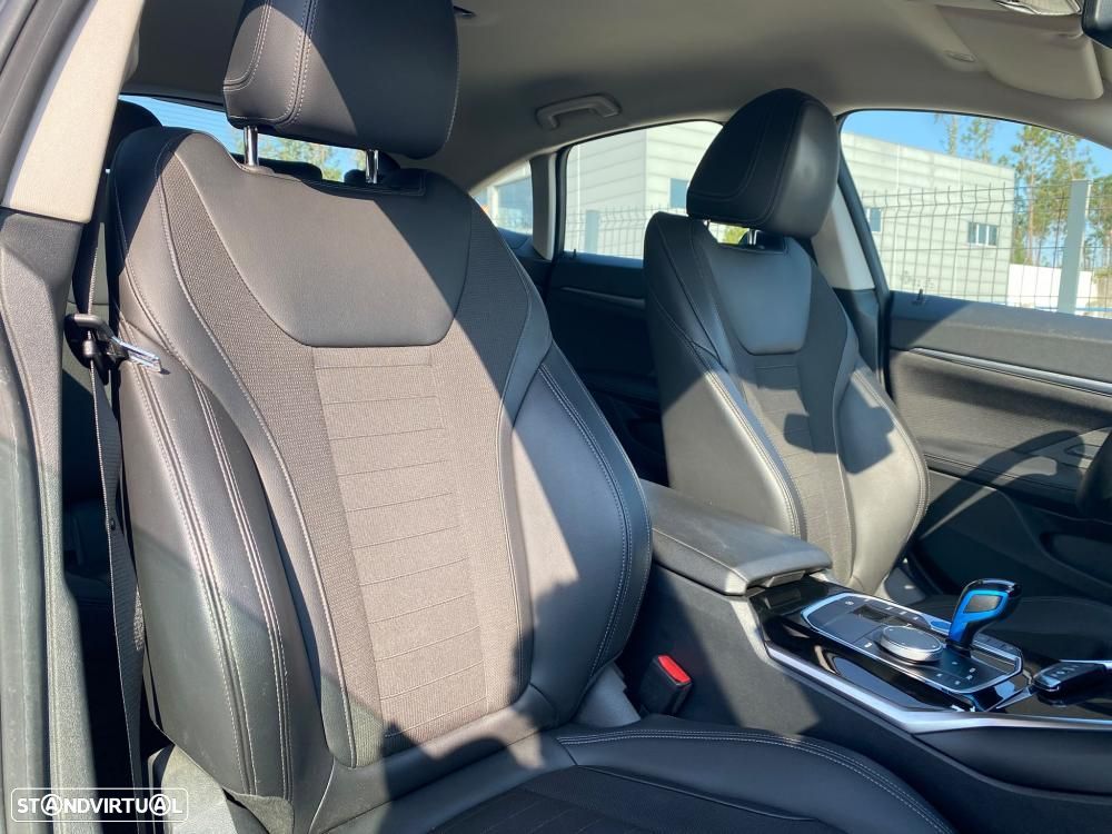 BMW i4 eDrive40 - 8