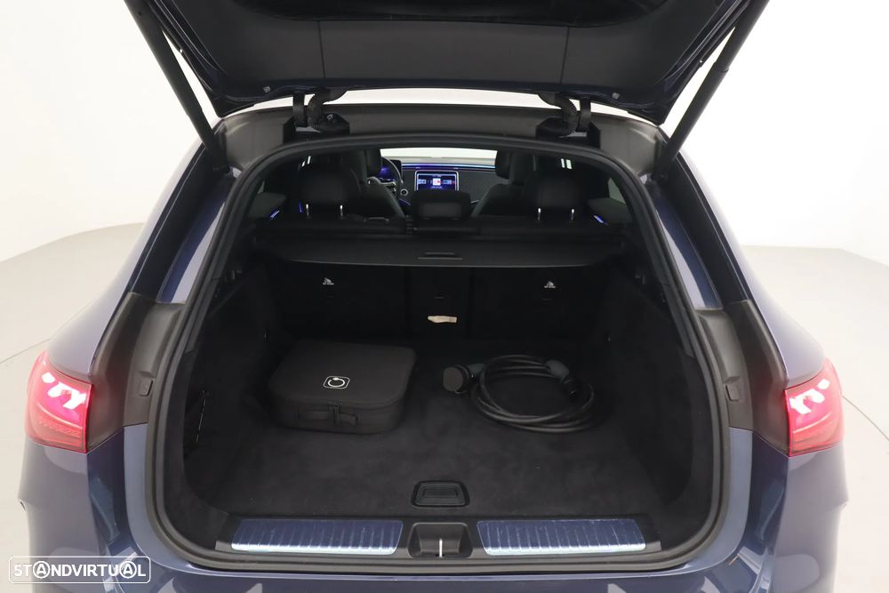 Mercedes-Benz EQE SUV 350+ - 42