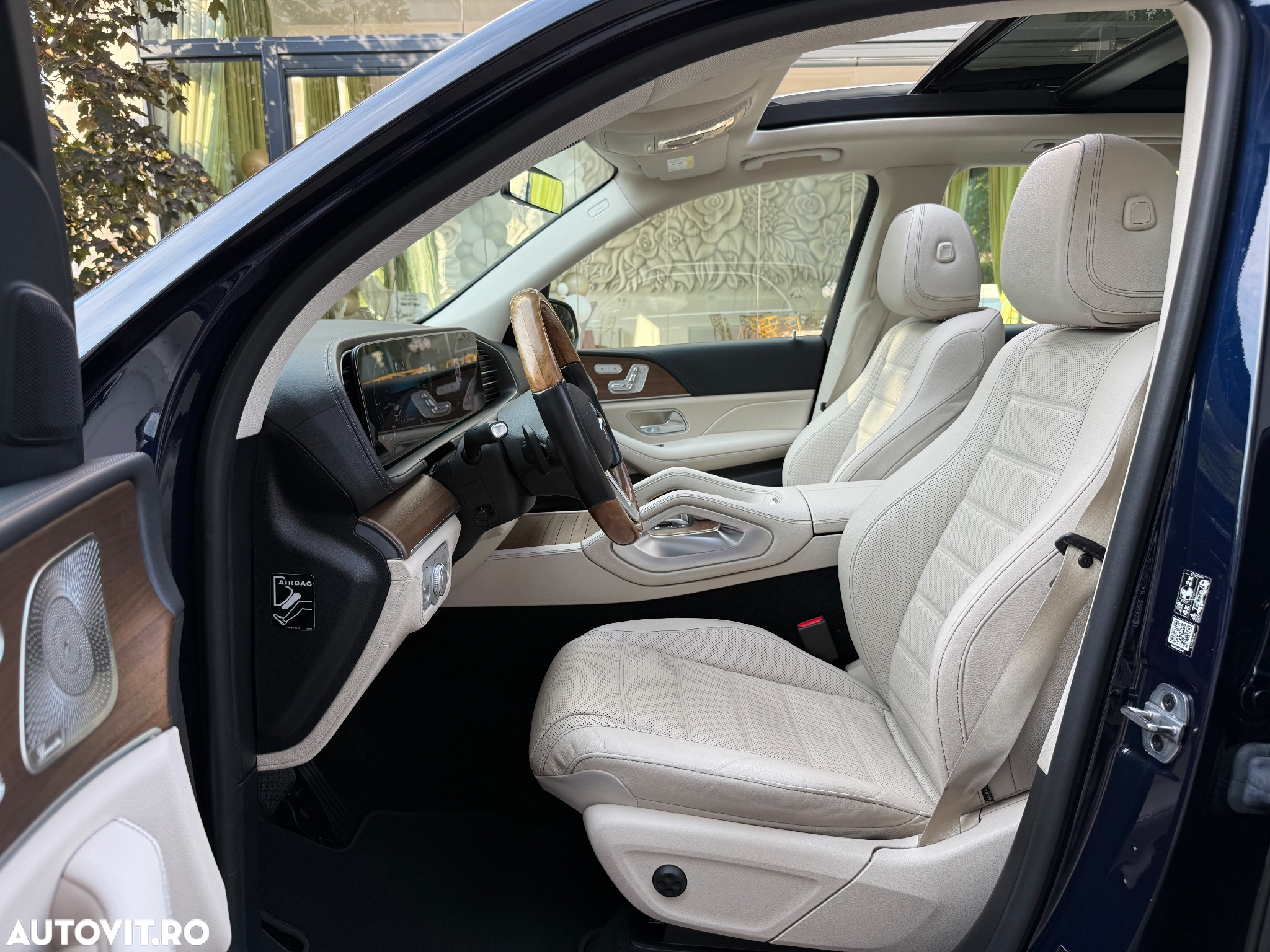 Mercedes-Benz GLE 300 d 4Matic 9G-TRONIC AMG Line - 10