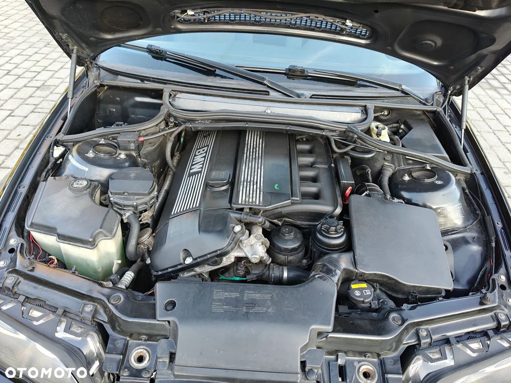 BMW Seria 3 320i Edition Exclusive - 9