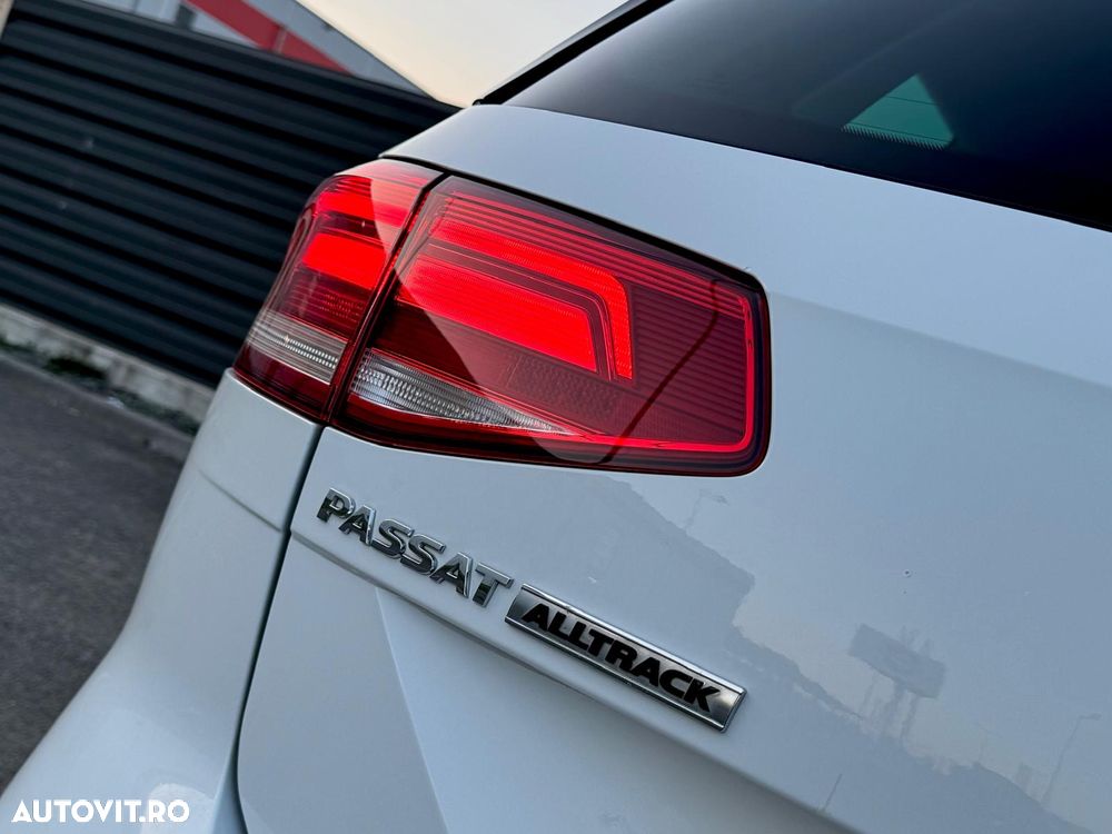 Volkswagen Passat Alltrack 2.0 TDI DSG 4Motion - 30