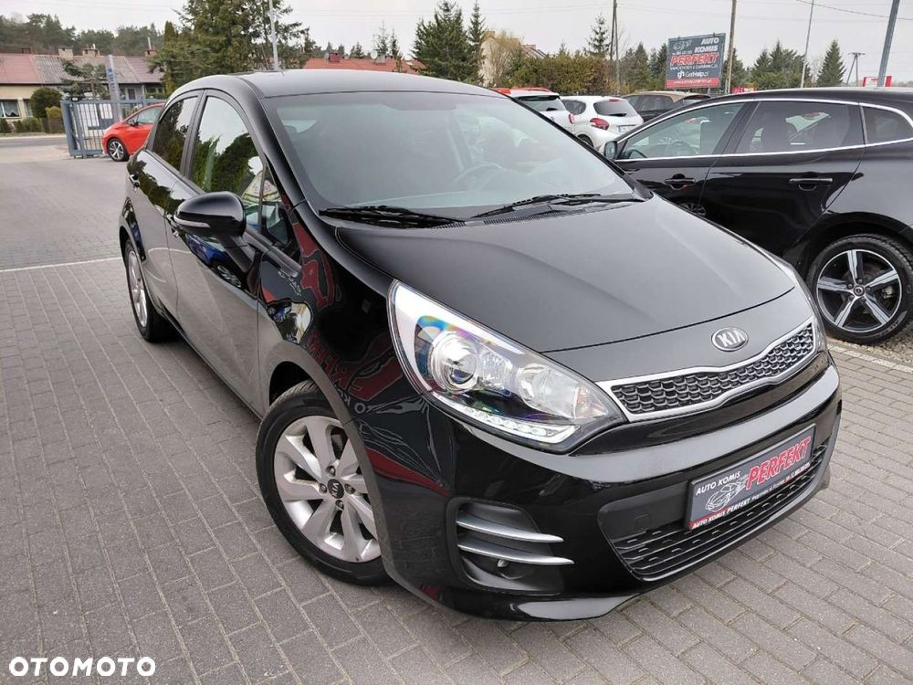 Kia Rio - 4