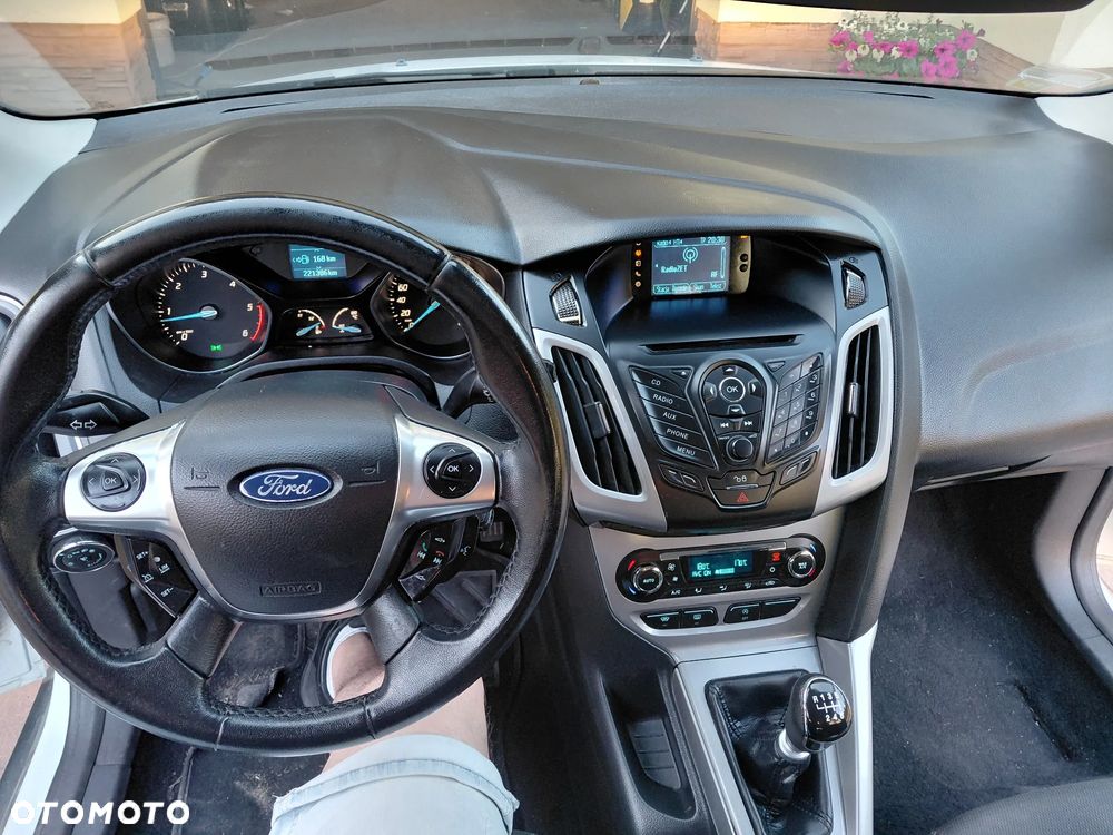 Ford Focus - 20