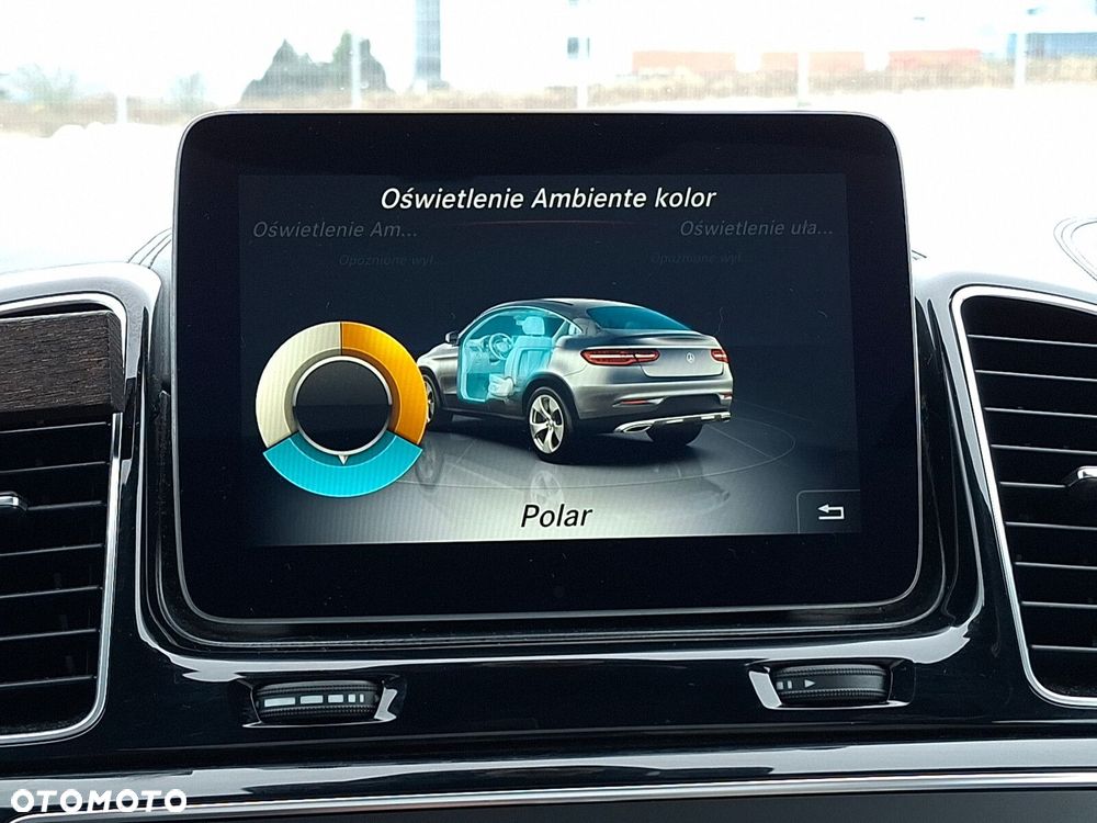 Mercedes-Benz GLE - 37