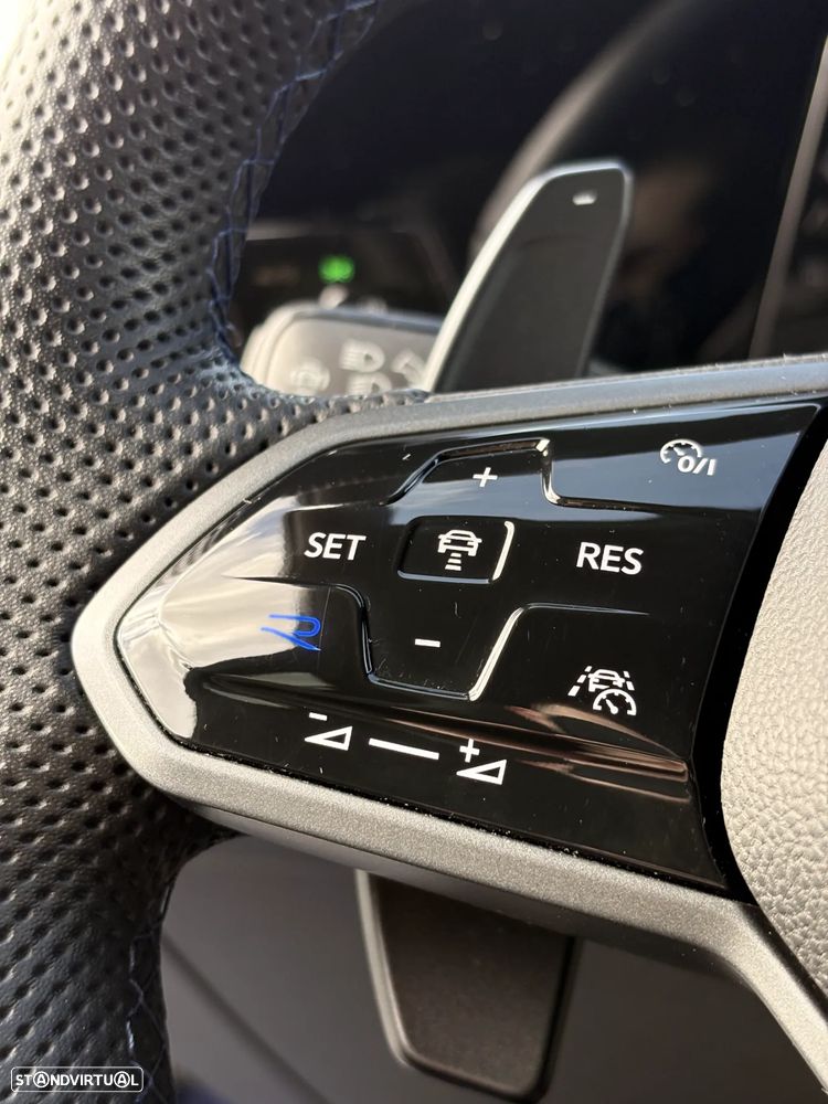 VW Golf 2.0 TSI R DSG - 19