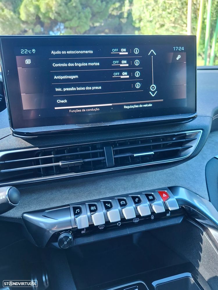Peugeot 3008 PureTech 130 Stop & Start GPF EAT8 GT - 30