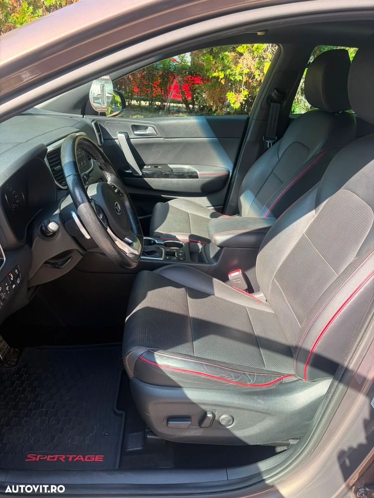 Kia Sportage 2.0 DSL 8AT HP 4x4 GT Line - 7