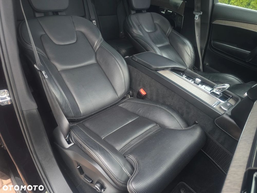 Volvo XC 90 T8 AWD Plug-In Hybrid Inscription 7os - 23