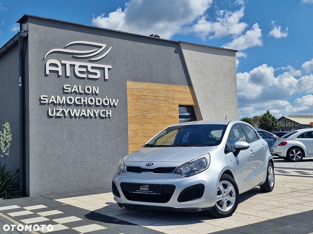 Kia Rio - 1