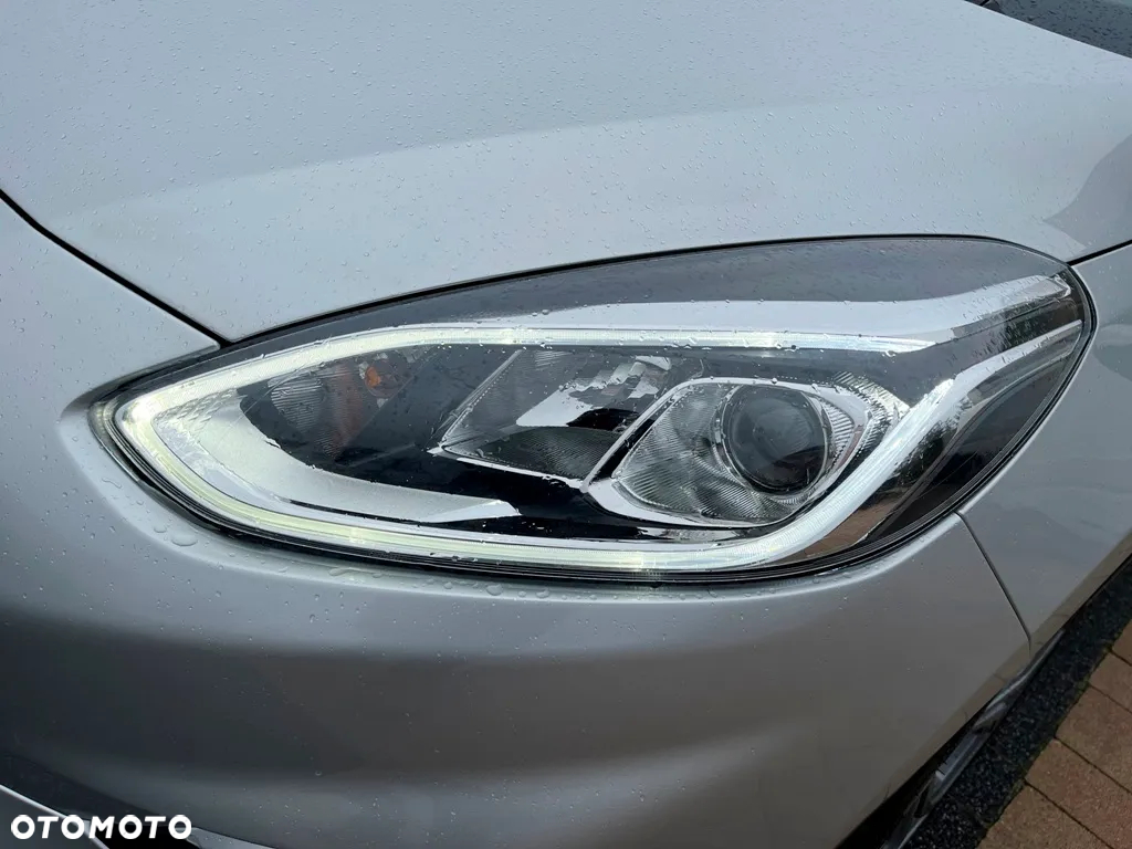 Ford Fiesta 1.0 EcoBoost S&S ST-LINE - 16