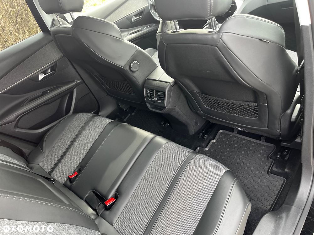 Peugeot 3008 1.5 BlueHDi Allure S&S - 8