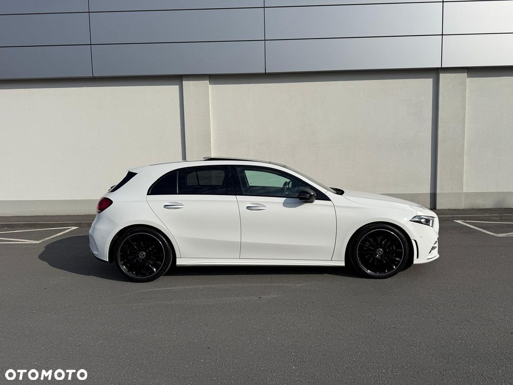 Mercedes-Benz Klasa A 220 4-Matic AMG Line 7G-DCT - 2