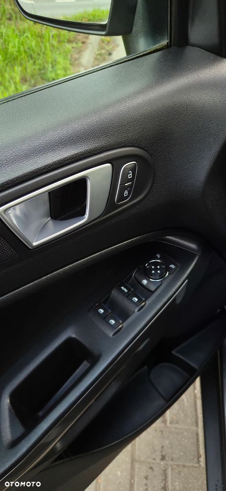 Ford EcoSport 1.0 EcoBoost TREND - 27