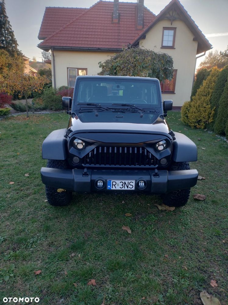 Jeep Wrangler 3.6 Unlim X - 3
