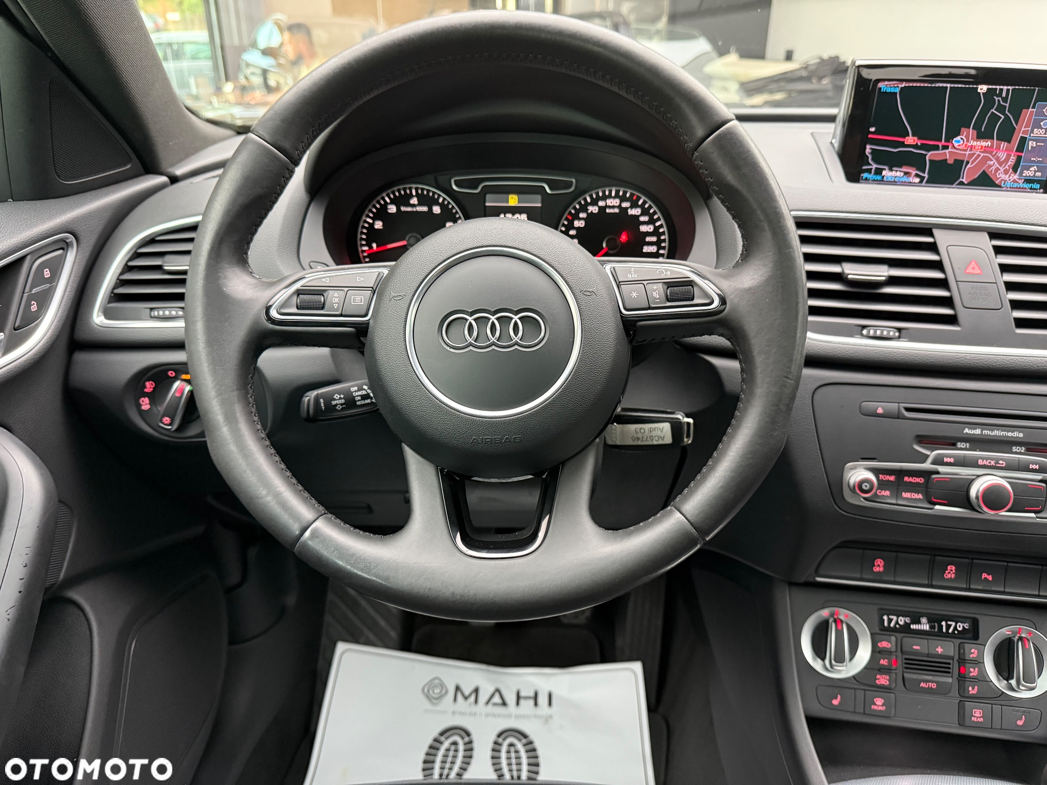 Audi Q3 2.0 TFSI Quattro - 22