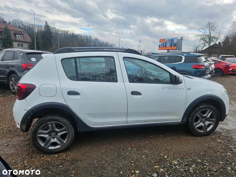 Dacia Sandero Stepway 0.9 TCe Outdoor S&S - 8