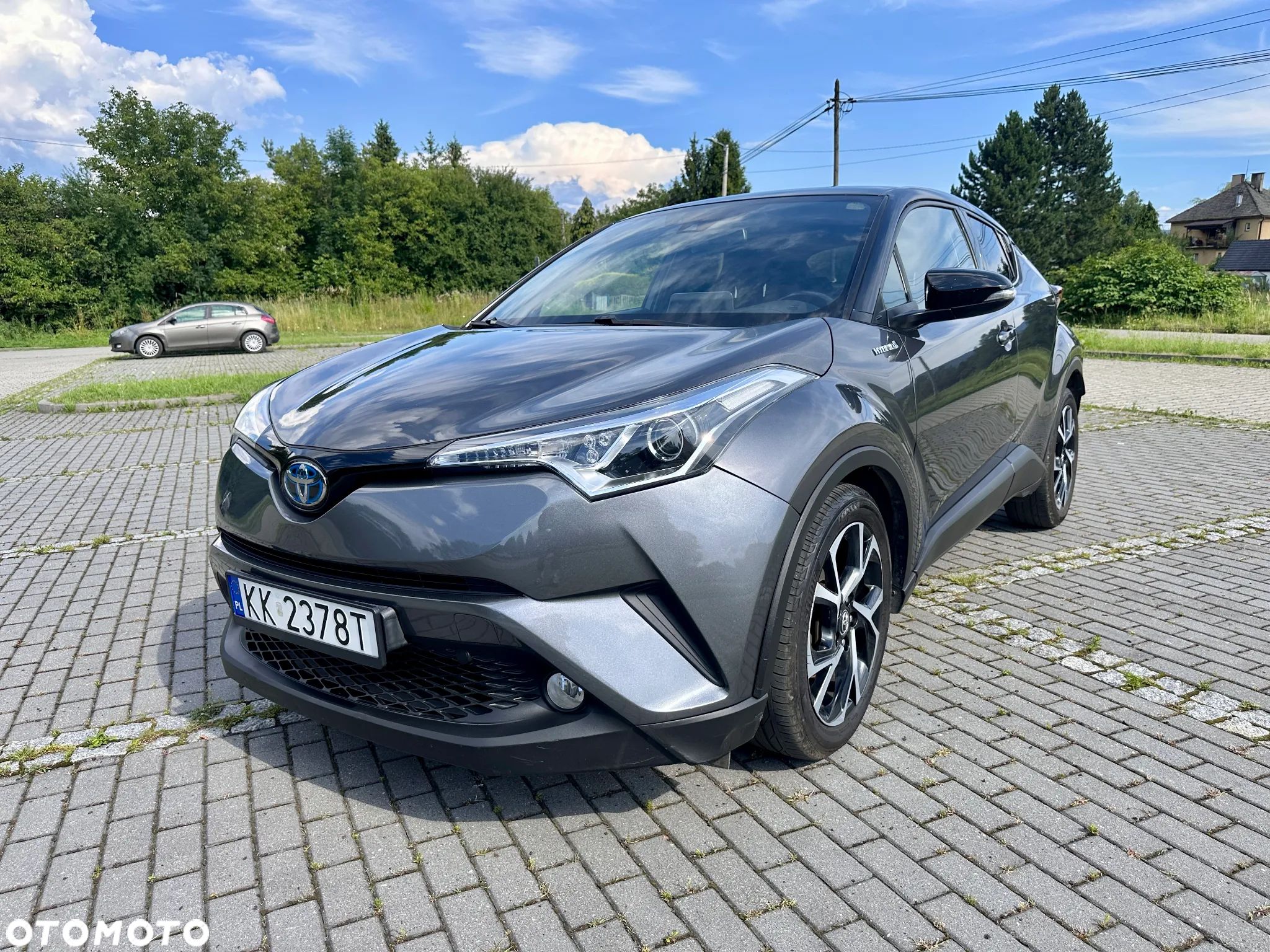 Toyota C-HR 1.8 Hybrid Premium - 1