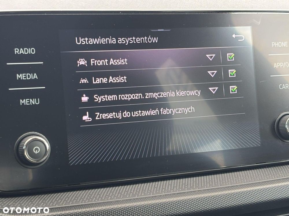 Skoda Fabia 1.0 TSI Ambition - 24