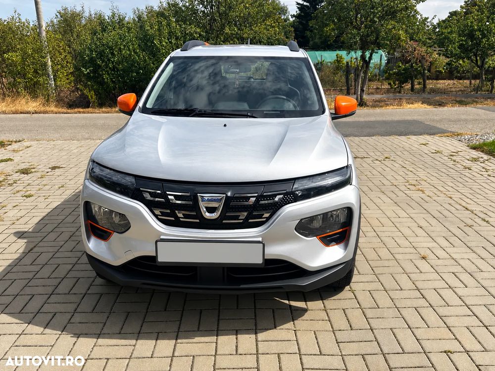 Dacia Spring Expression - 1