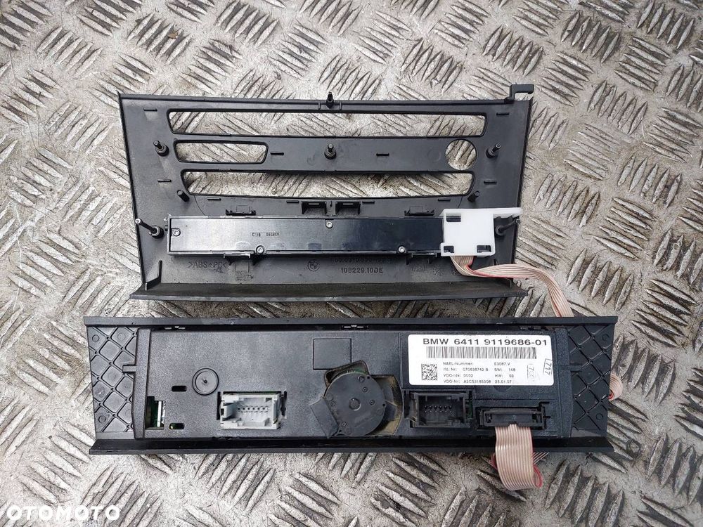 PANEL NAWIEWU BMW E90 E91 9119686 6962591 - 2