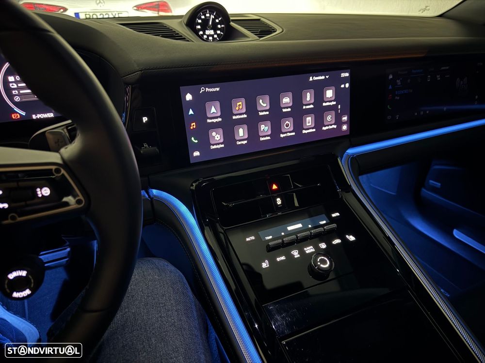 Porsche Panamera 4 E-Hybrid - 59