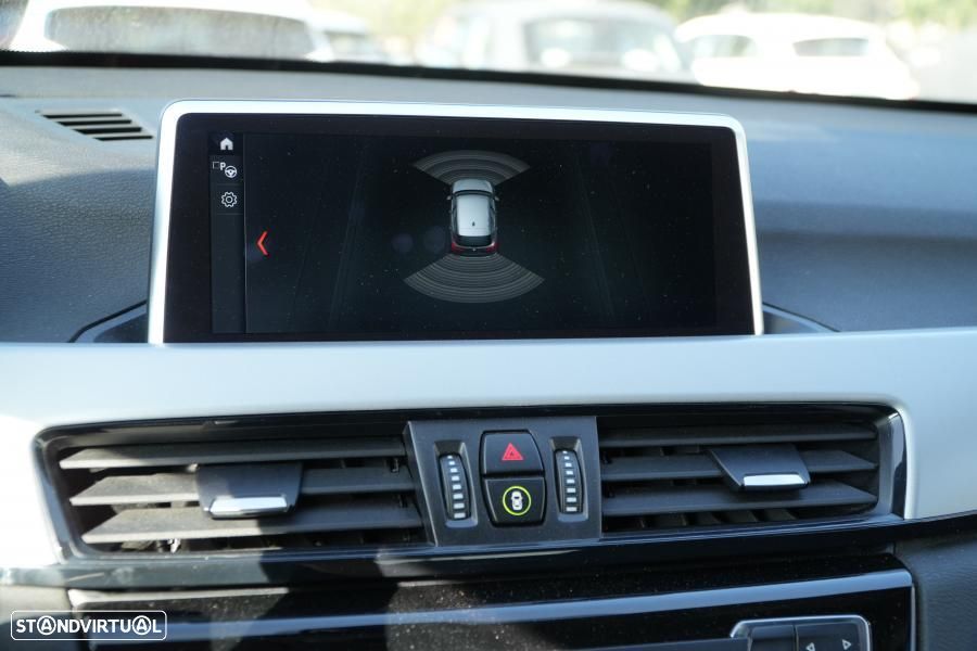 BMW X1 16 d sDrive Advantage Auto - 14