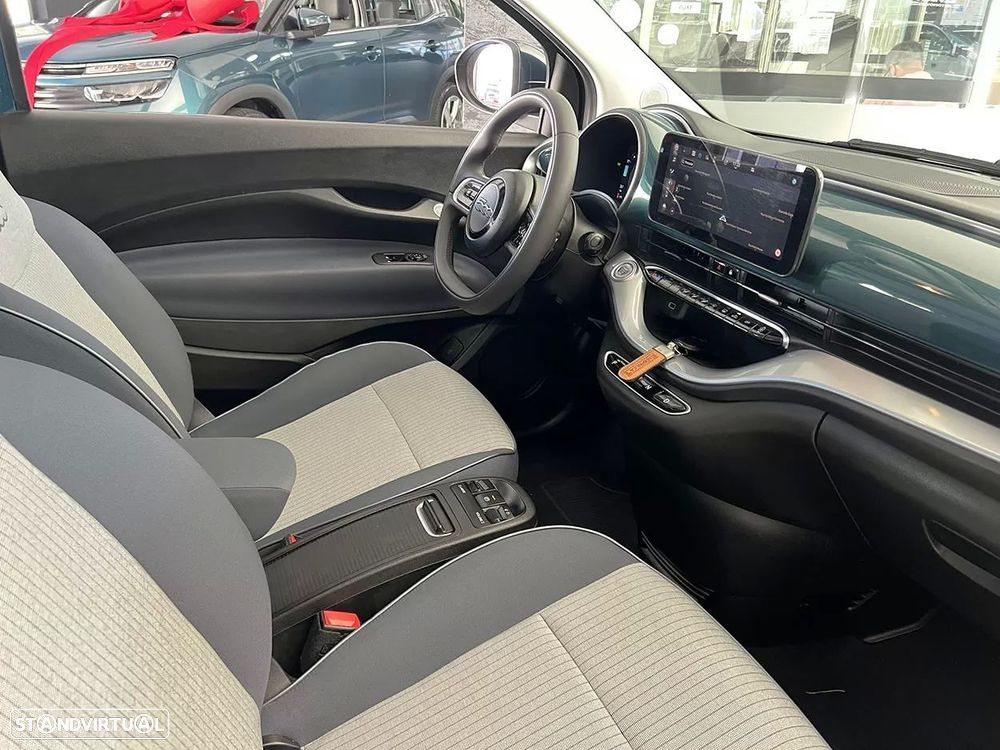 Fiat 500e 42kWh ICON - 21