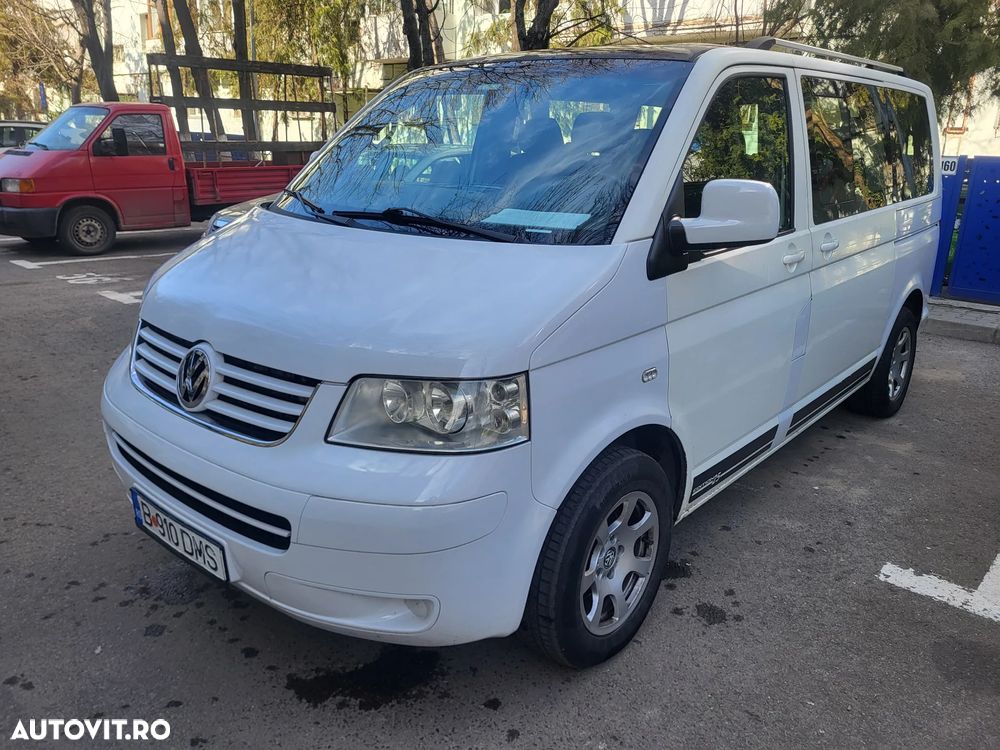 Volkswagen Caravelle - 1