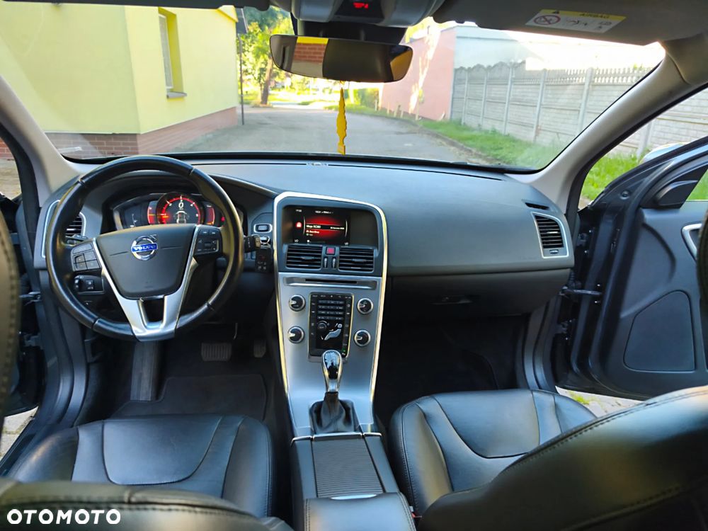 Volvo Xc60 2016 photo 4