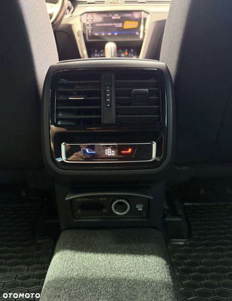 Volkswagen Passat 2.0 TDI EVO Business DSG - 23
