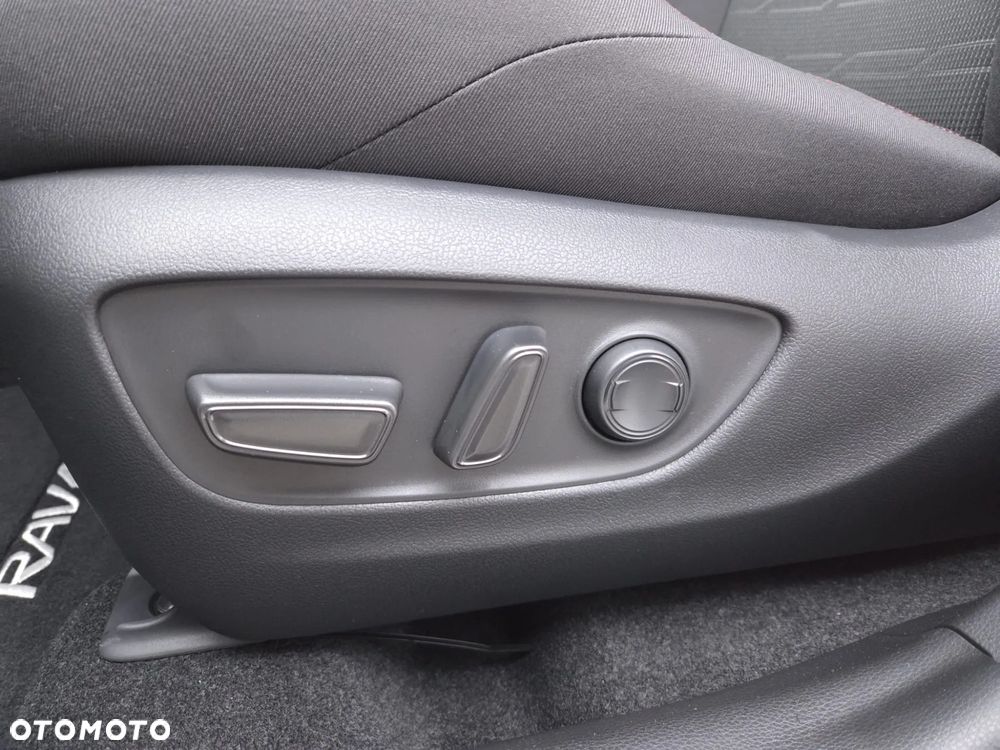 Toyota RAV4 - 25