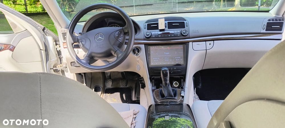 Mercedes-Benz Klasa E 200 Kompressor Classic - 10