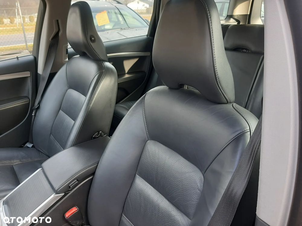 Volvo V70 D4 Geartronic Summum - 24