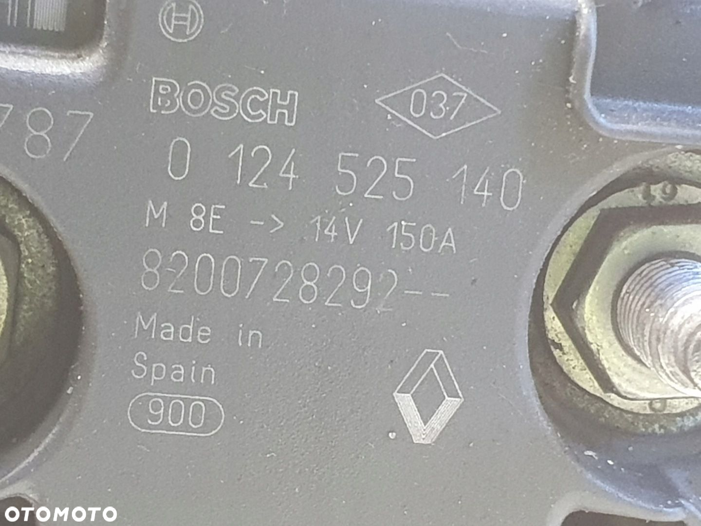 Nissan Qashqai 1.5 DCI ALTERNATOR bosch 0124525140 - 2