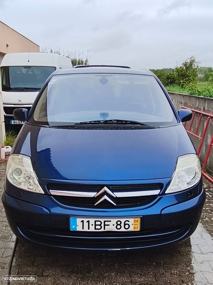 Citroën C8 2.2 HDi 16V Exclusive - 1