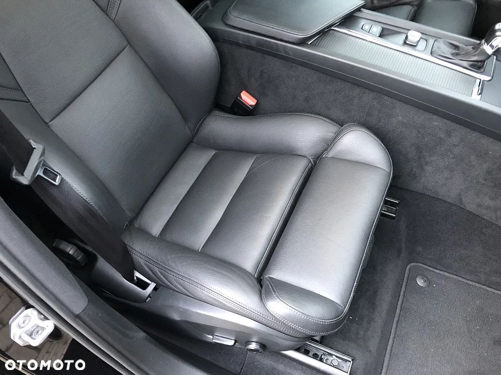 Volvo XC 60 D4 SCR AWD Inscription - 36