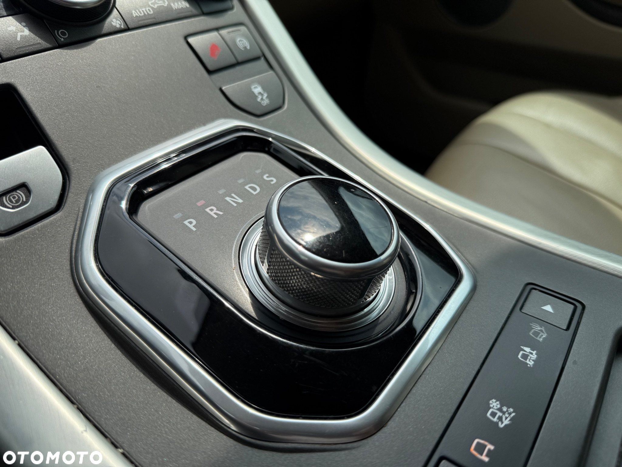 Land Rover Range Rover Evoque 2.0Si4 SE - 12
