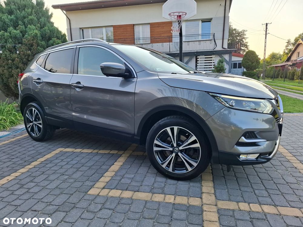 Nissan Qashqai 1.2 DIG-T N-Connecta - 2