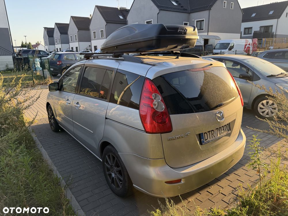 Mazda 5 - 4