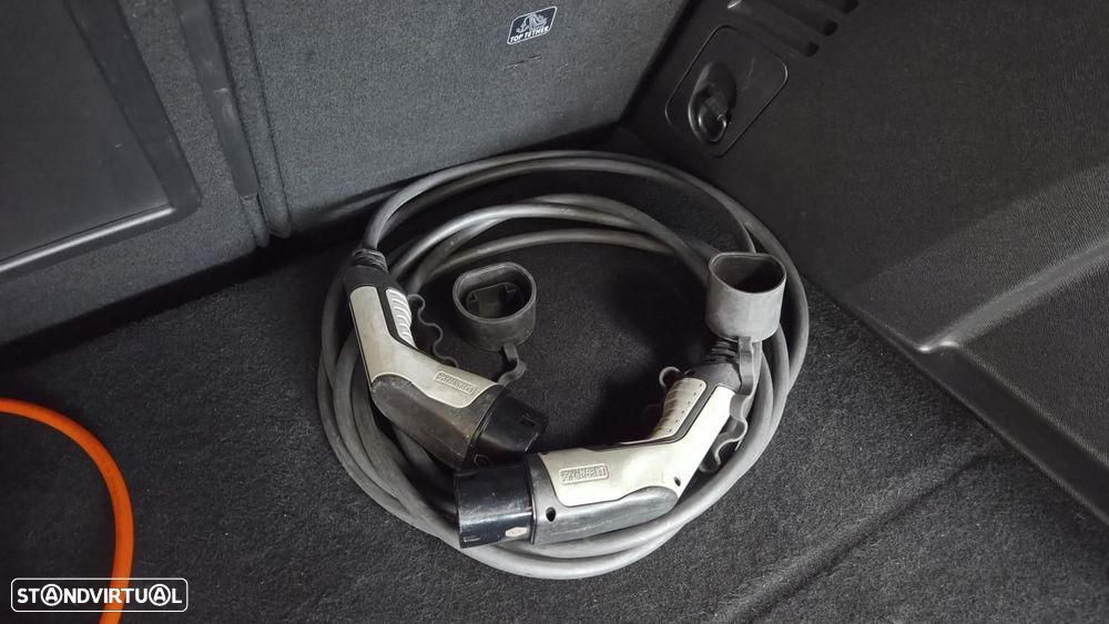 Peugeot 3008 1.6 Hybrid Allure Pack e-EAT8 - 16