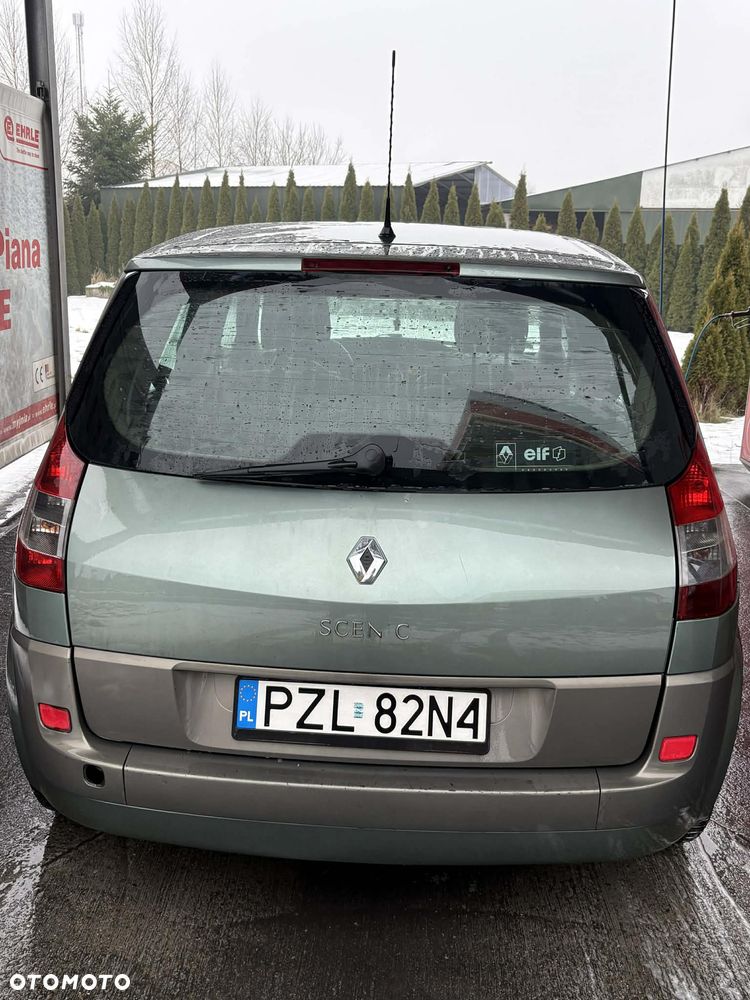 Renault Scenic 1.9 dCi Confort Authentique - 4