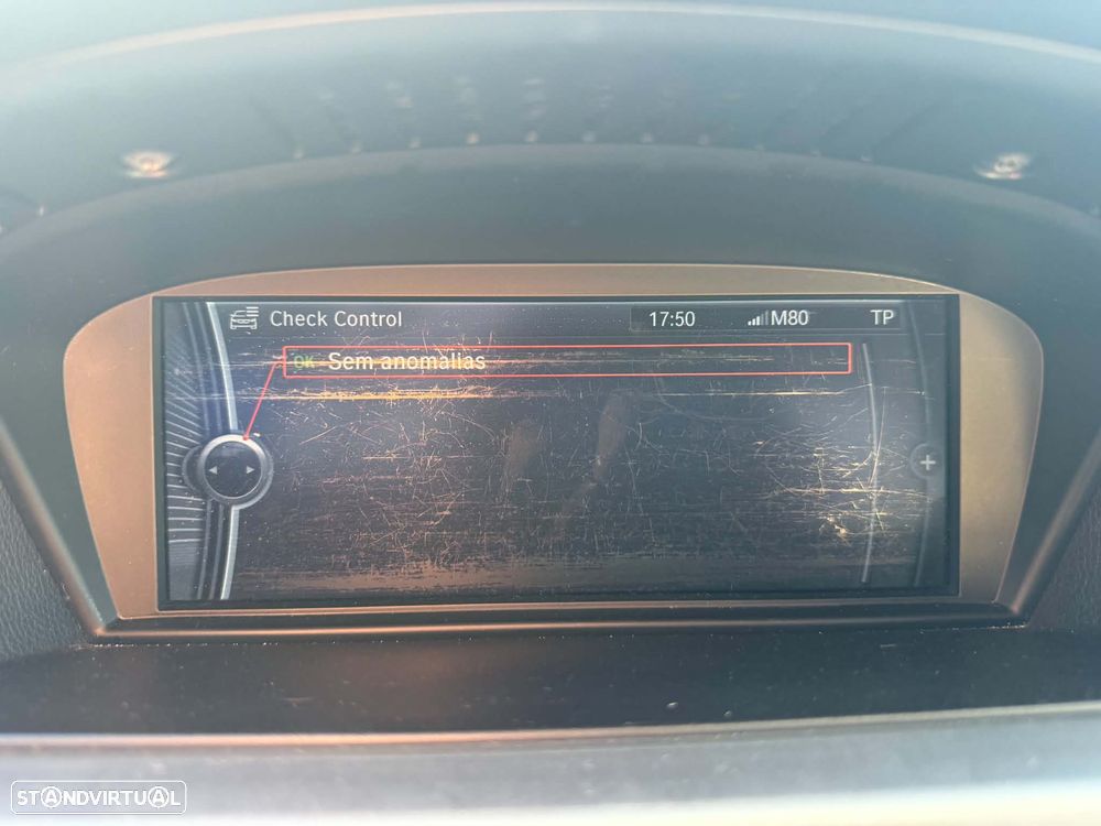 BMW 320 d Pack M - 4